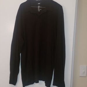 H&M black longsleeve shirt